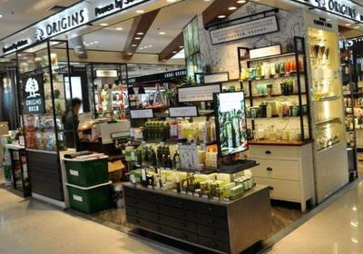 商場(chǎng)一樓為何總被化妝品“占領(lǐng)”？揭秘背后隱藏的商業(yè)密碼